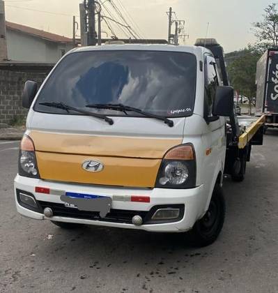 HYUNDAI HR 2.5 LONGO SEM CAÇAMBA 4X2 16V 130CV TURBO INTERCOOLER DIESEL 2P MANUAL